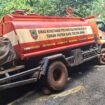truk milik Dinas Kehutanan Kalimantan Selatan (Kalsel) terperosok di Taman Hutan Raya (Tahura) Sultan Adam Mandiangin, Kabupaten Banjar, Jumat (22/8/2025). Foto: istimewa