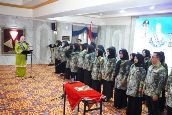 
 Pelantikan Pokja Bunda PAUD Kabupaten Banjar di Mahligai Sultan Adam, Martapura, Selasa (12/8/2025). Foto: RSB