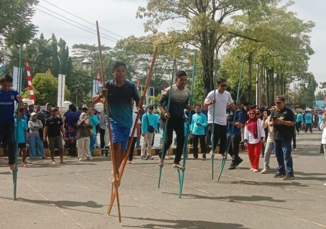 
 Meriahnya Lomba Olahraga Tradisional Para Pegawai Pemkab Banjar