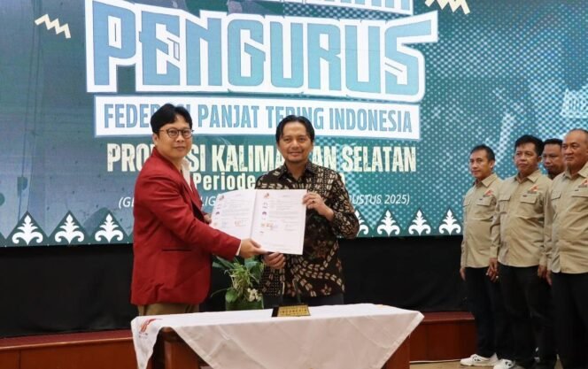 
 Pelantikan Pengurus Federasi Panjat Tebing Indonesia (FPTI) Provinsi Kalimantan Selatan periode 2025-2029. Foto: MC Kalsel