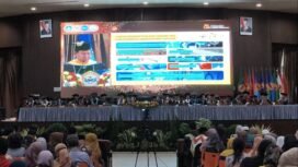 Orasi ilmiah Prof Rokhmin Dahuri dalam Dies Natalis ke-67 ULM Banjarmasin, Senin (22/9/2025). Foto: ricek