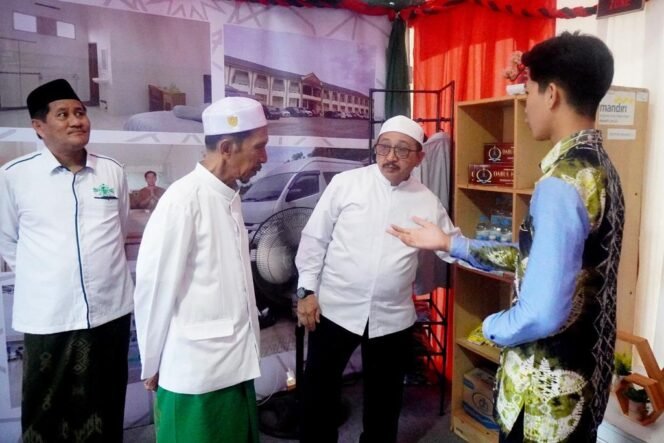
 Hari Santri Nasional 2025, Wabup Banjar Ajak Perkuat Sinergi Pesantren dan Pemerintah