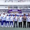 Momen berfoto bersama usai pelepasan atlet Kabupaten Banjar menunu Porprov Kalsel 2025, Senin (20/10/2025). Foto: Hendra