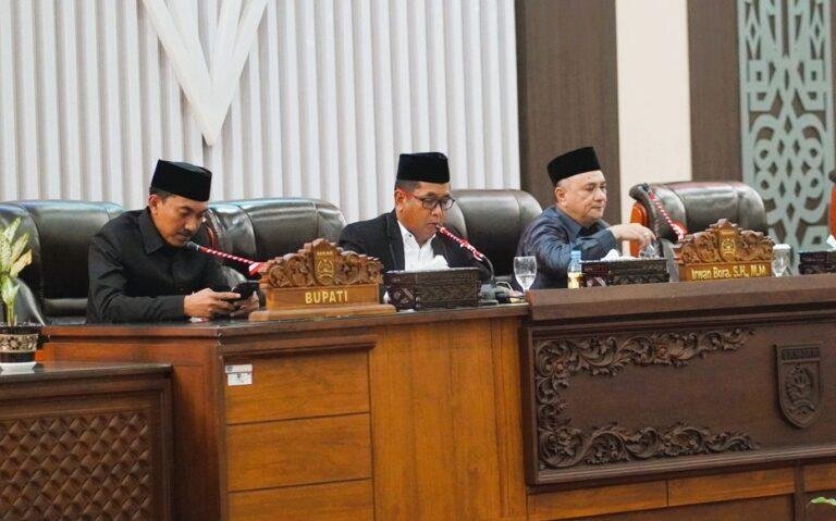 DPRD Banjar Bahas Raperda Sampah dan Karhutla, Bupati Saidi Tekankan Ekonomi Sirkular