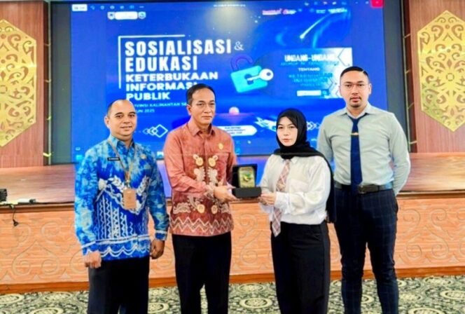 
 Diskominfo Kalsel menggelar Sosialisasi dan Edukasi Keterbukaan Informasi Publik di Aula Bamega, Kabupaten Kotabaru, Kamis (16/10/2025).