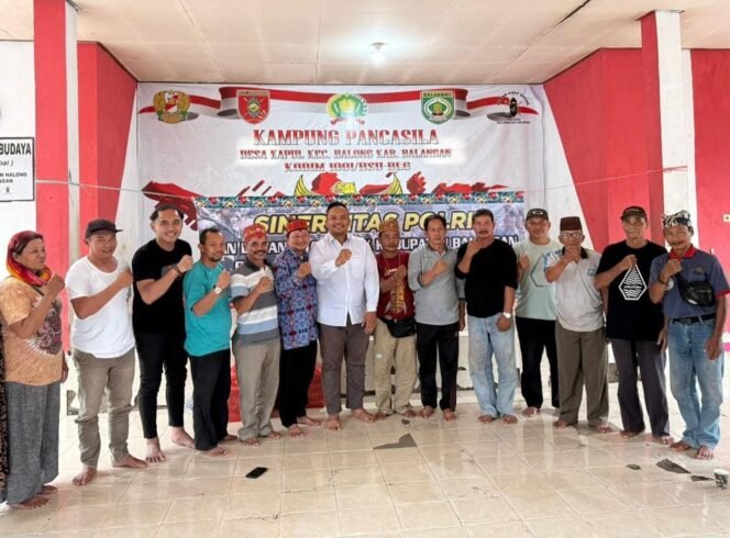 
 Polda Kalsel Pererat Sinergi dengan Tokoh Adat Dayak Balangan, Ingatkan Bahaya Judol