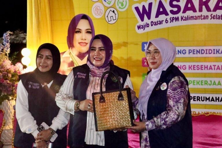 Tinjau Posyandu Kamboja Tapin, TP Posyandu Kalsel Dorong Optimalisasi 6 SPM