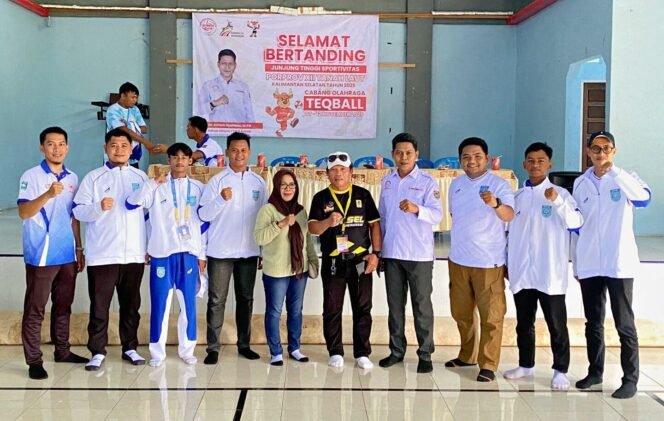 
 Perdana Tampil, Teqball Kabupaten Banjar Sabet Perunggu di Porprov Kalsel 2025
