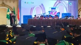 Institut Agama Islam Darussalam (IAID) Martapura mengukuhkan 281 sarjana dalam Rapat Senat Terbuka Wisuda Sarjana Strata 1 (S1) XXIII di Ballroom Grand Qin Hotel Banjarbaru, Rabu (19/11/2025). 