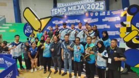Wagub Kalsel Hasnuryadi Sulaiman, menyaksikan pertandingan Kejurnas Tenis Meja 2025 di GOR Hassanudin HM Banjarmasin, Senin (24/11/2025). Foto: MC Kalsel