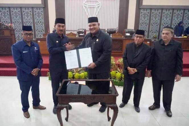 
 DPRD Banjar Setujui Pembahasan Perubahan Perda Pajak dan Retribusi Daerah