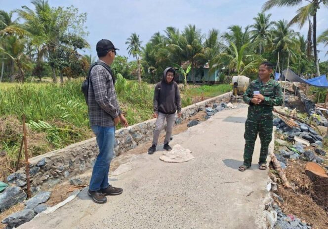 
 PMD Kalsel dan TNI Bangun Akses Dasar di Mantuil: Jalan Diperlebar, Sanitasi Dibenahi
