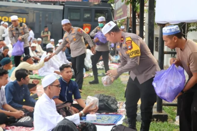 
 Dukungan Polres Banjar kepada Jemaah Momen 5 Rajab