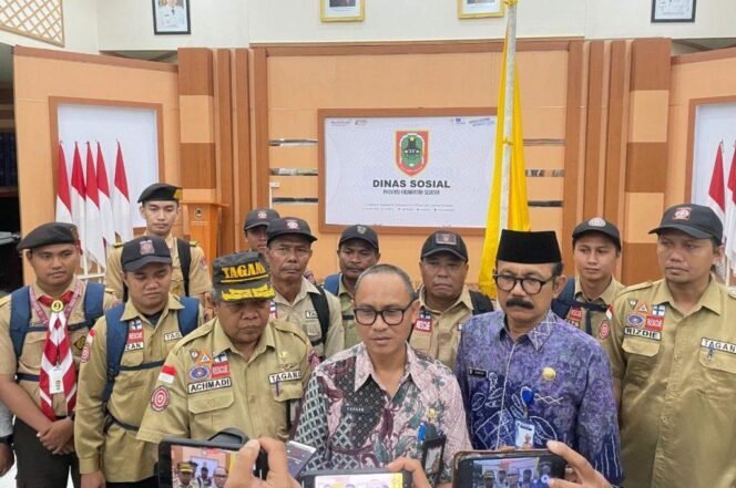 
 Pemrov Kalsel Kirim Tim Khusus Tangani Bencana Sumatera