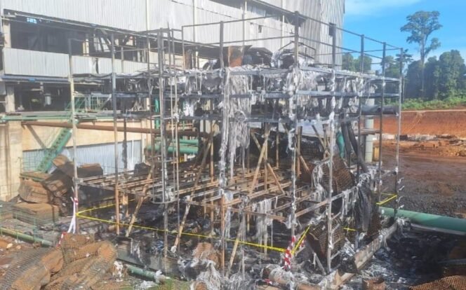 
 Polisi Selidiki Kebakaran di Pabrik PT Sebuku Ferroalloy Perkasa, 7 Karyawan Terluka