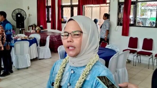 
 Kepala Dinas Pendidikan dan Kebudayaan Provinsi Kalimantan Selatan, Galuh Tantri Narindra. 