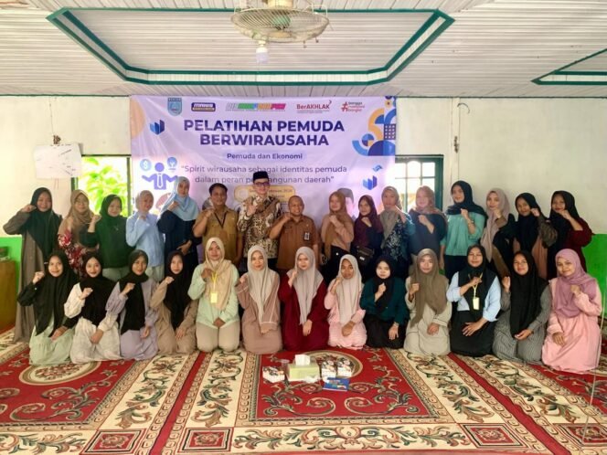 
 Disbudporapar Banjar Gelar Pelatihan Pemuda Berwirausaha di Karang Intan