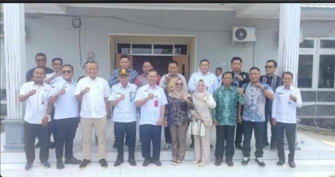 
 DPRD Kotabaru Konsultasi Pembangunan Pelabuhan Jembatan Panjang ke Kapuas