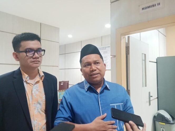 
 Komisi II DPRD Banjar Soroti Dividen Bank Kalsel Cabang Martapura Jadi Peringkat Terakhir