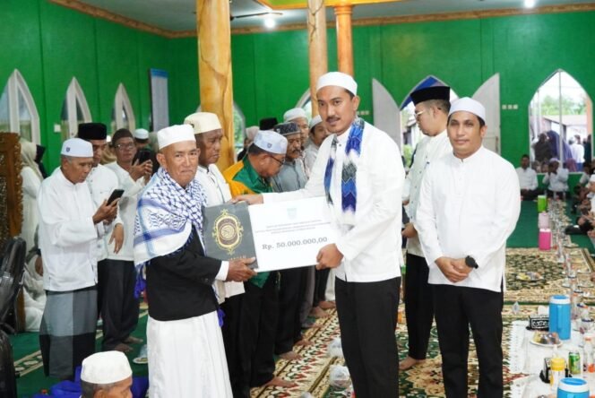 
 Safari Ramadan Hari Kelima Pemkab Banjar Perkuat Sinergi dan Serahkan Bantuan di Dua Kecamatan