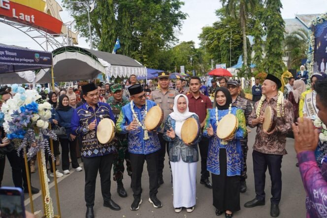 
 UMKM Saijaan Fest 2026 Resmi Dibuka, 137 Pelaku Usaha Ramaikan Pasar Wadai Kotabaru