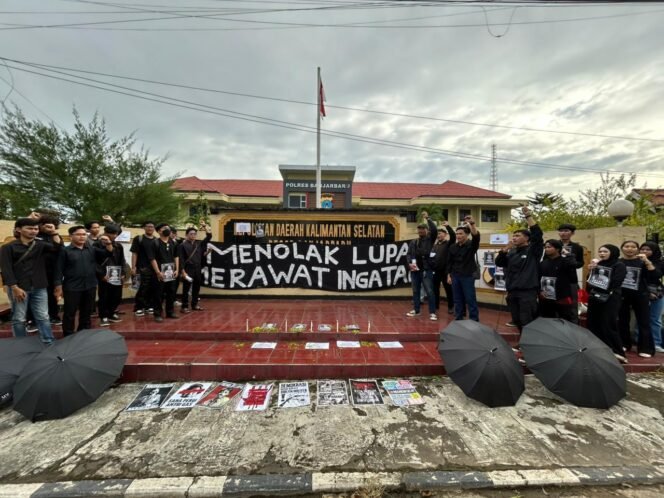 
 Aksi Kamisan Kalsel ke-72 Tuntut Keadilan dan Reformasi TNI-Polri