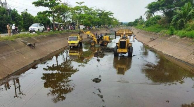 
 Pembersihan irigasi Riam Kanan di Martapura pada 2021 silam. Foto: MC Kalsel