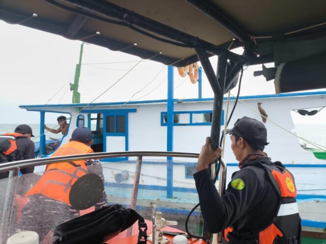 
 Nelayan Kotabaru Hilang Sejak 24 Februari Ditemukan Selamat di Perairan Majene