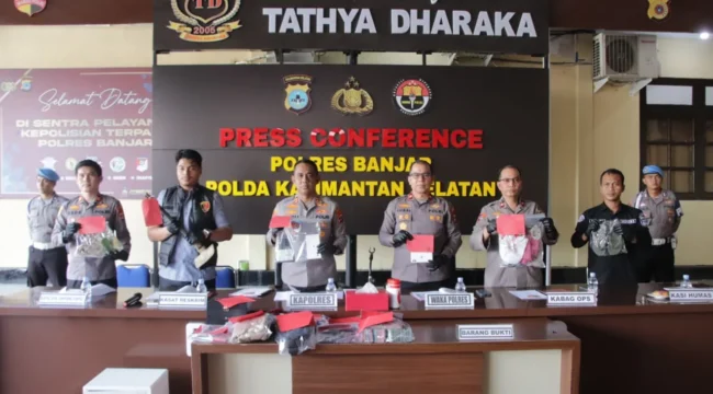 Polres Banjar gelar konferensi pers, Rabu (22/4/2026). Foto: Humas
