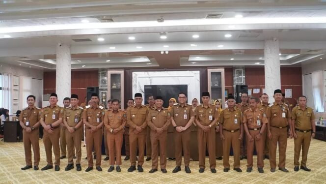 
 Penyegaran Birokrasi Kotabaru 19 Pejabat Dilantik