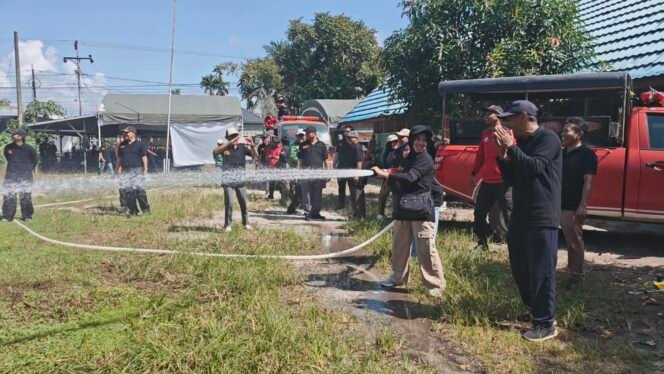 
 Simulasi Lapangan Jadi Fokus Hari Kedua Pelatihan Karhutla BPBD Banjar. Foto: Haris Ricek.ID