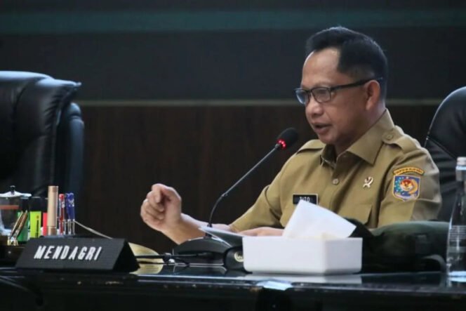 
 Geopolitik Global Masih Panas, Mendagri Minta Pemda Waspada Dampak Ekonomi