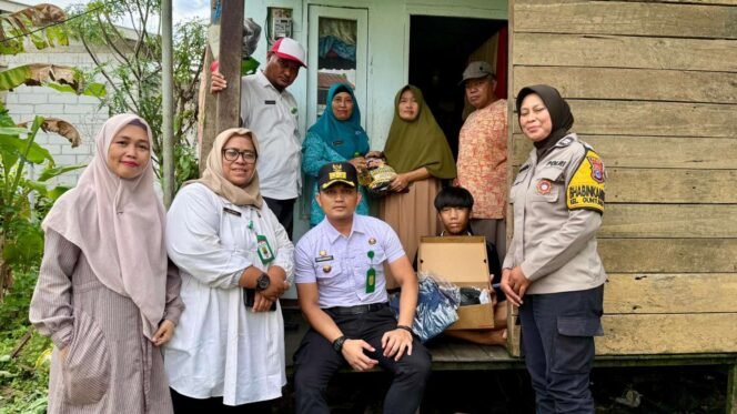 
 Program Sampah Jadi Berkah, Warga Guntung Paikat Banjarbaru Dapat Sembako