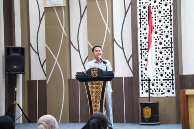 
 Wali Kota Yamin Buka Sosialisasi Penguatan Daya Saing Pasar Rakyat