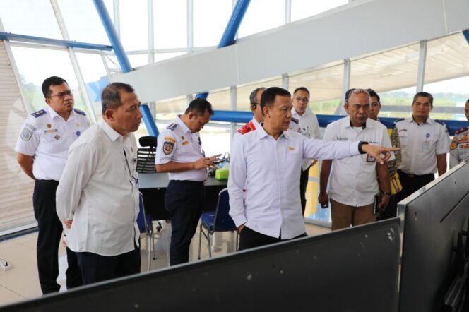 
 Berantas Kendaraan ODOL, Kemenhub Akan Terapkan Teknologi ETLE