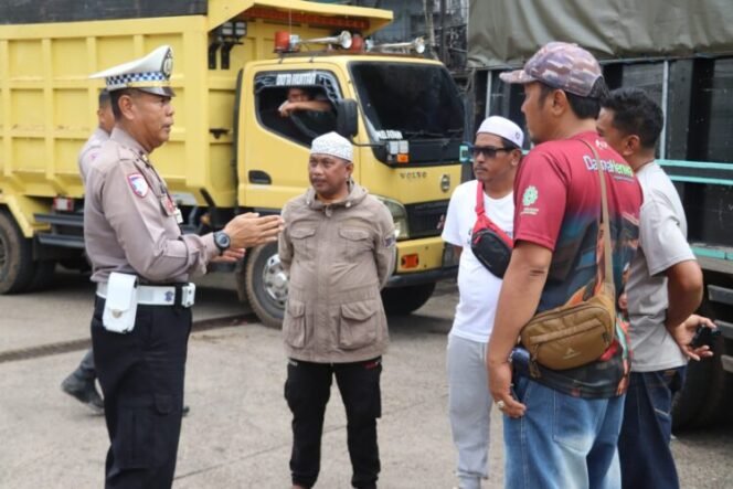 
 Pantau 6 SPBU, Polres Banjar Pastikan Tidak Ada Aktivitas Premanisme