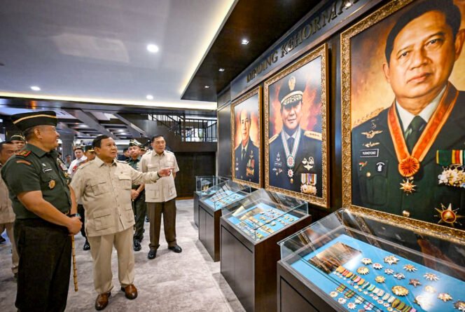
 Tuntas Direnovasi, Prabowo Resmikan Museum & Perpustakaan Seskoad