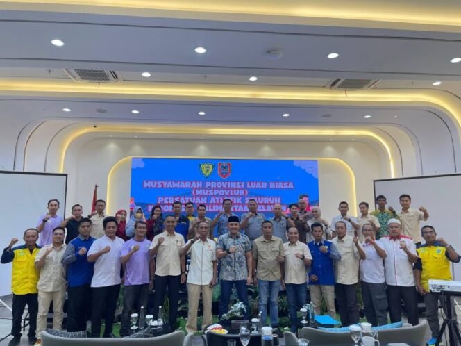 
 Terpilih Sebagai Ketua PASI Kalsel, Bupati Tanah Laut Akan Benahi Pembinaan Atlet Daerah