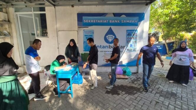 
 PTAM Intan Banjar Perkuat Program Bank Sampah, Dukung Banjarbaru Bersih dan Sehat
