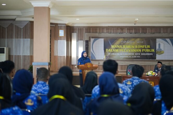 
 Wali Kota Banjarbaru Tegaskan Pentingnya Manajemen Konflik Dalam Perkuat Pelayanan Publik