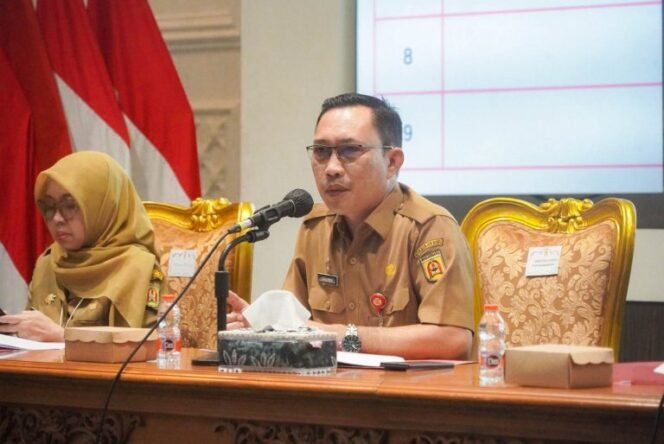 
 Sambut HUT ke-81 RI, Sekda Banjarbaru Pimpin Rapat Pembentukan Panitia