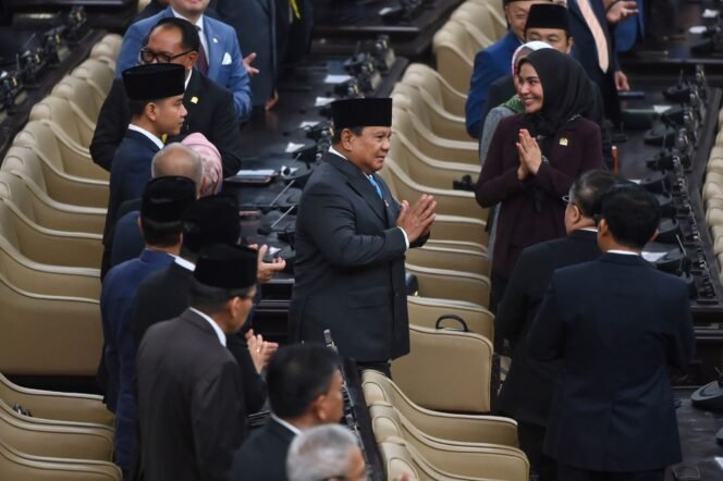 
 Dihadapan DPR, Prabowo Beberkan Kerangka Ekonomi Makro & Kebijakan Fiskal RAPBN 2027