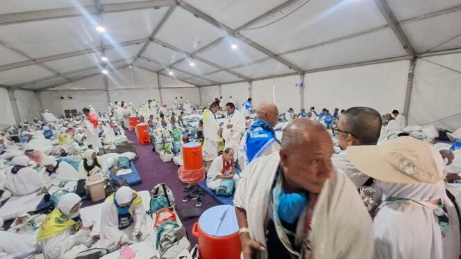 
 Kemenhaj Imbau Jemaah Haji Jaga Kesehatan Selama Wukuf di Arafah