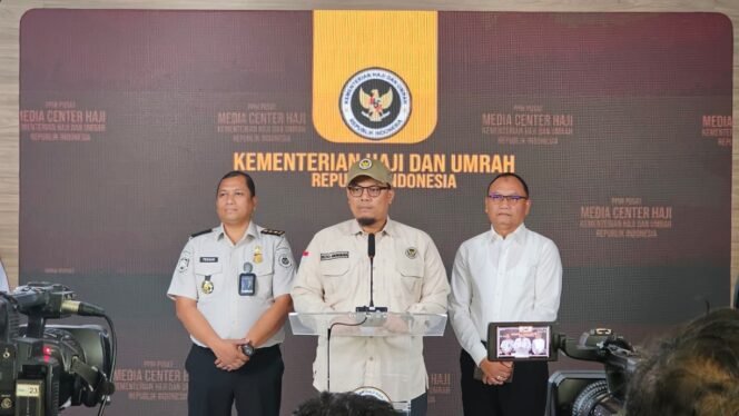 
 Terlibat Kasus Haji Nonprosedural, Satgas Tunda 80 Keberangkatan WNI