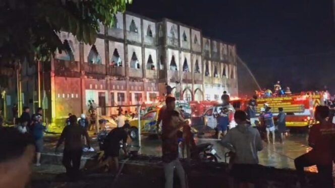 
 Api Lalap Asrama Santri Ponpes Nurul Iman Banjarbaru, Seluruh Penghuni Selamat