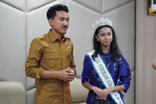 
 Audiensi dengan Bupati, Putri Pelajar Kabupaten Banjar Bawa Nama Daerah ke Tingkat Nasional