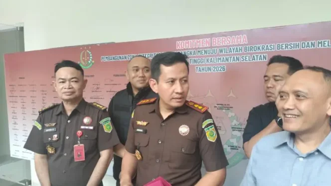 
 ASN ESDM Kalsel Ditetapkan Tersangka Dugaan Pungli Perizinan Tambang