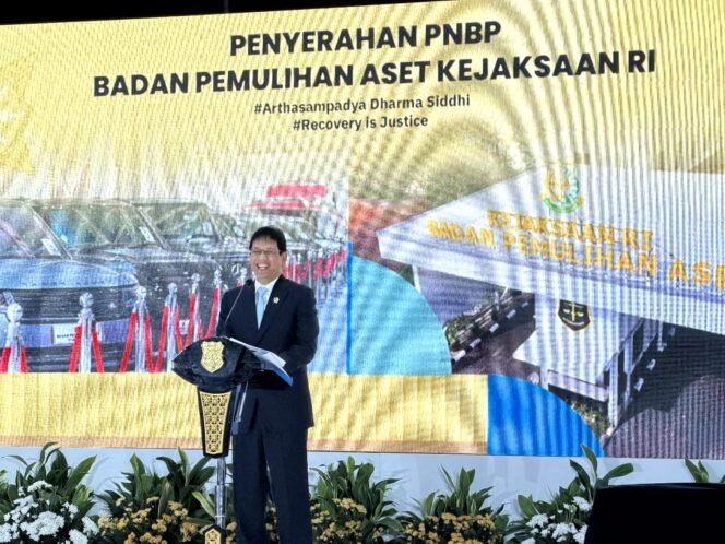 
 Kejaksaan Agung Lakukan Pemulihan Aset, Serahkan PNBP Rp1,029 Triliun pada Menkeu