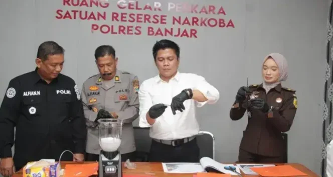 
 Musnahkan 127,97 Gram Sabu, Polres Banjar Sebut Selamatkan 1.023 Jiwa