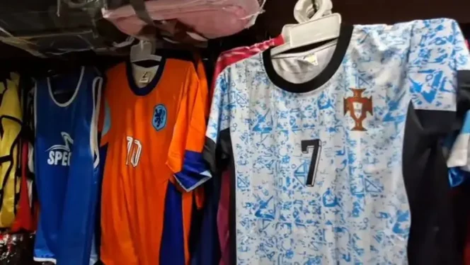 
 Penjualan Jersey di Martapura Meningkat Jelang Piala Dunia 2026
